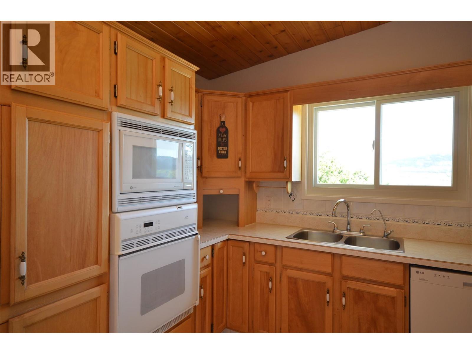 Photo 13 of 6609 Southwind Road, Vernon BC