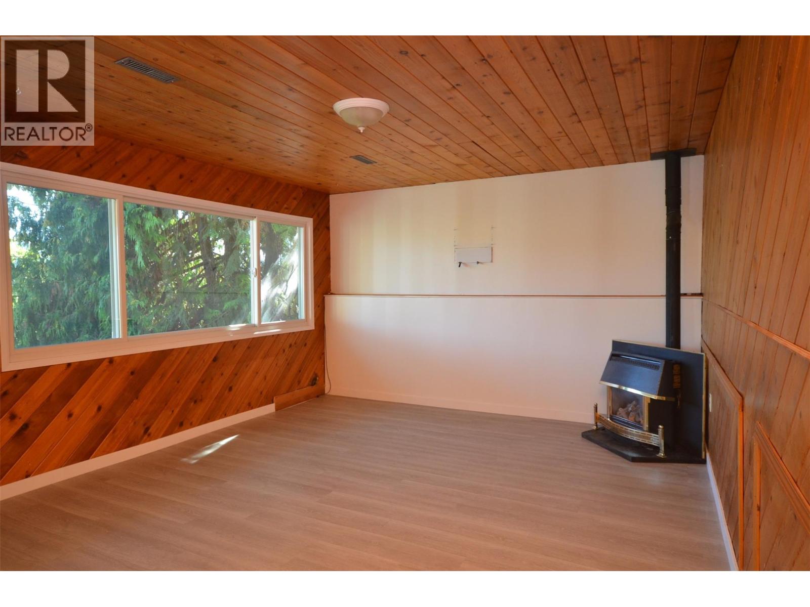 Photo 17 of 6609 Southwind Road, Vernon BC