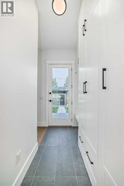 Photo 19 of 5008 21 A Street Sw, Calgary AB