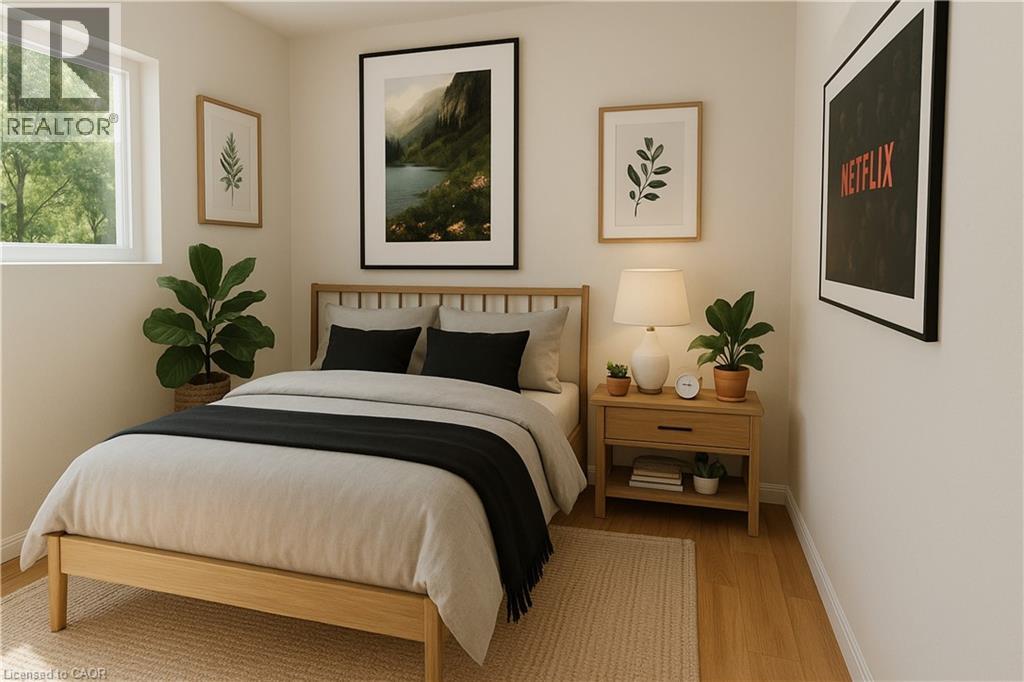 Photo 2 of 215 Raglan Street Unit 2, Woodstock ON
