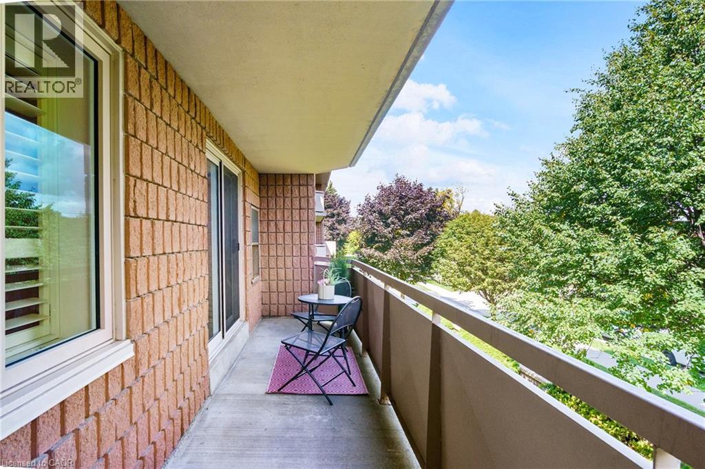 Photo 2 of 416 Limeridge Road Unit 213, Hamilton ON