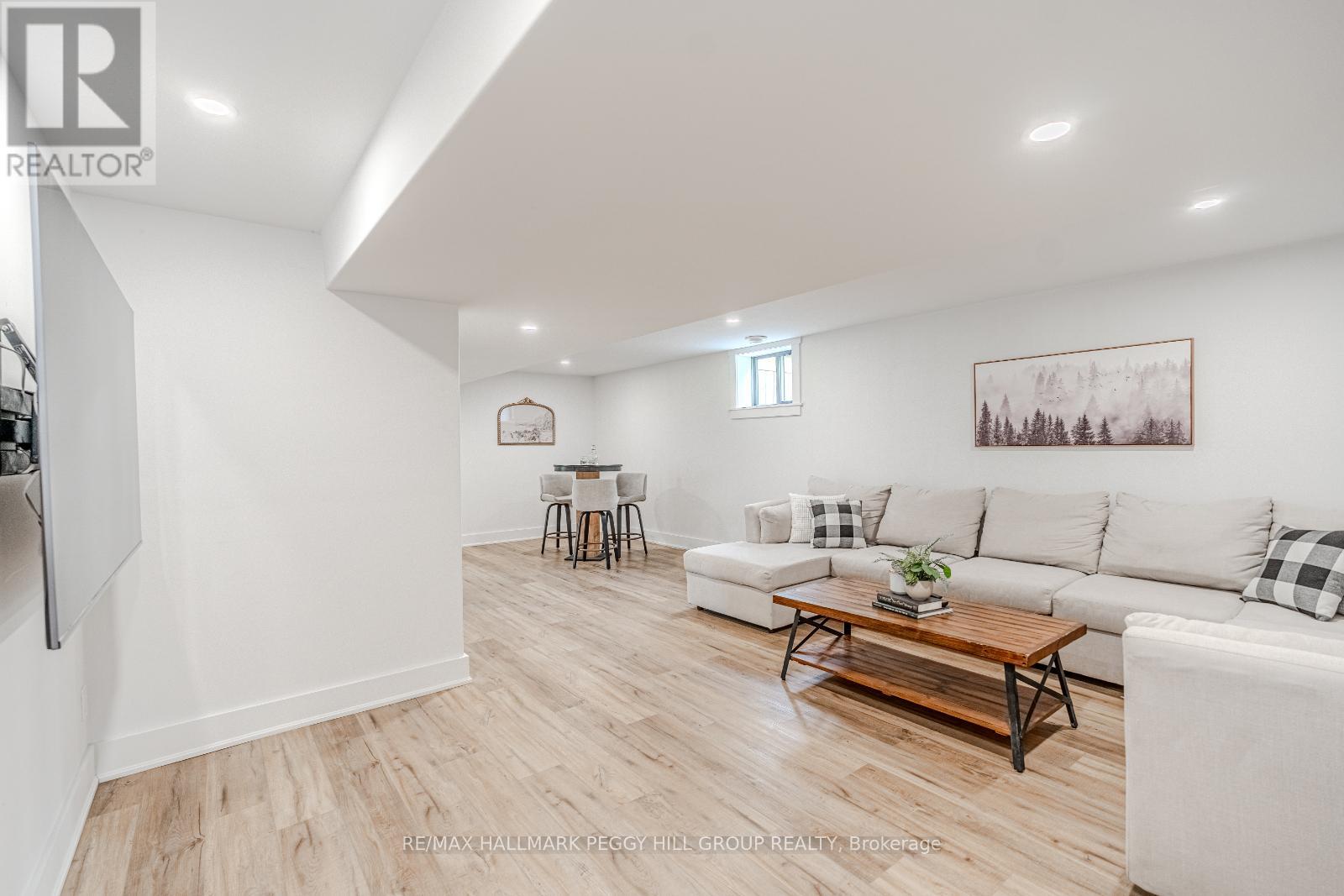 Photo 10 of 2764 Fairgrounds Road, Severn ON