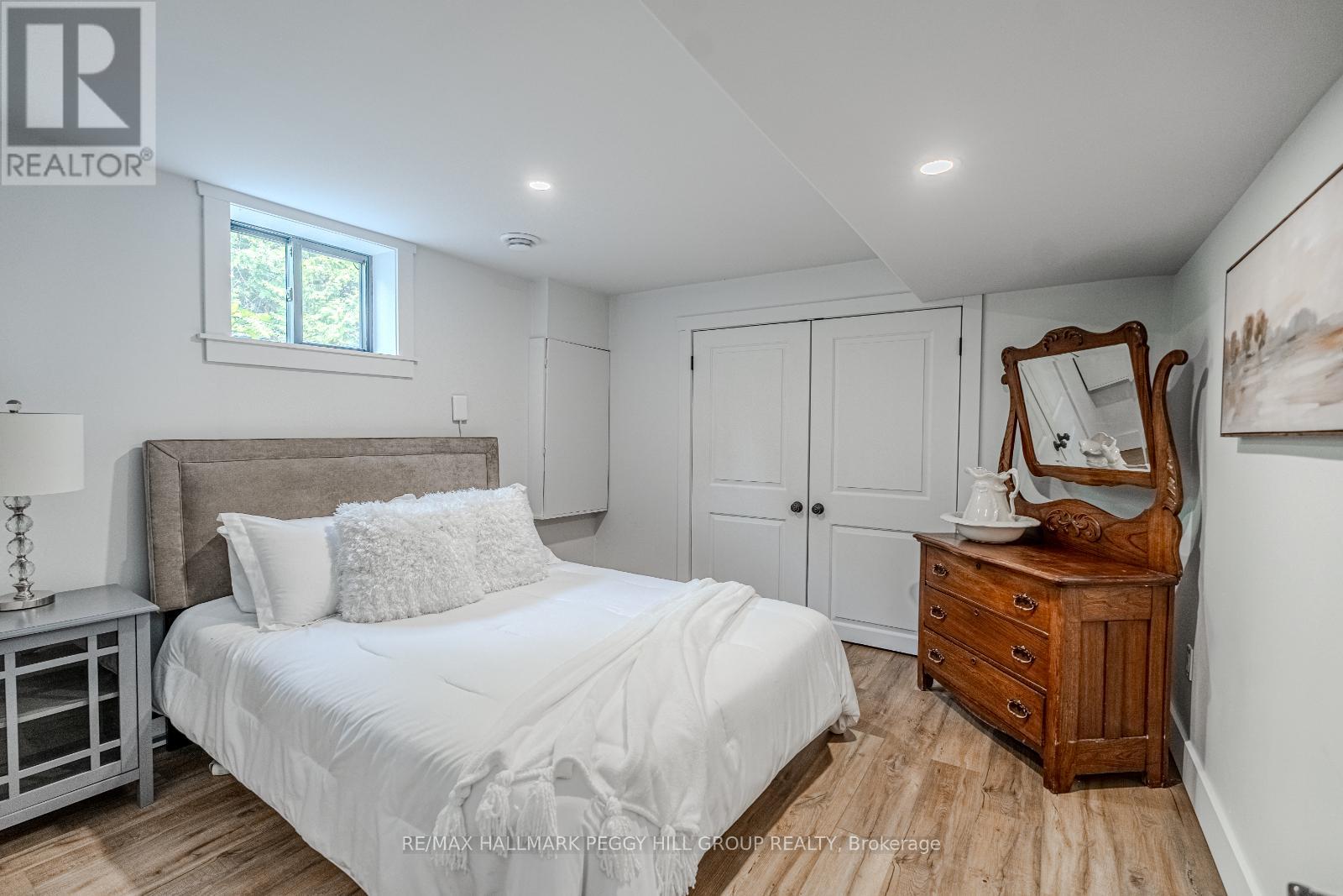 Photo 13 of 2764 Fairgrounds Road, Severn ON