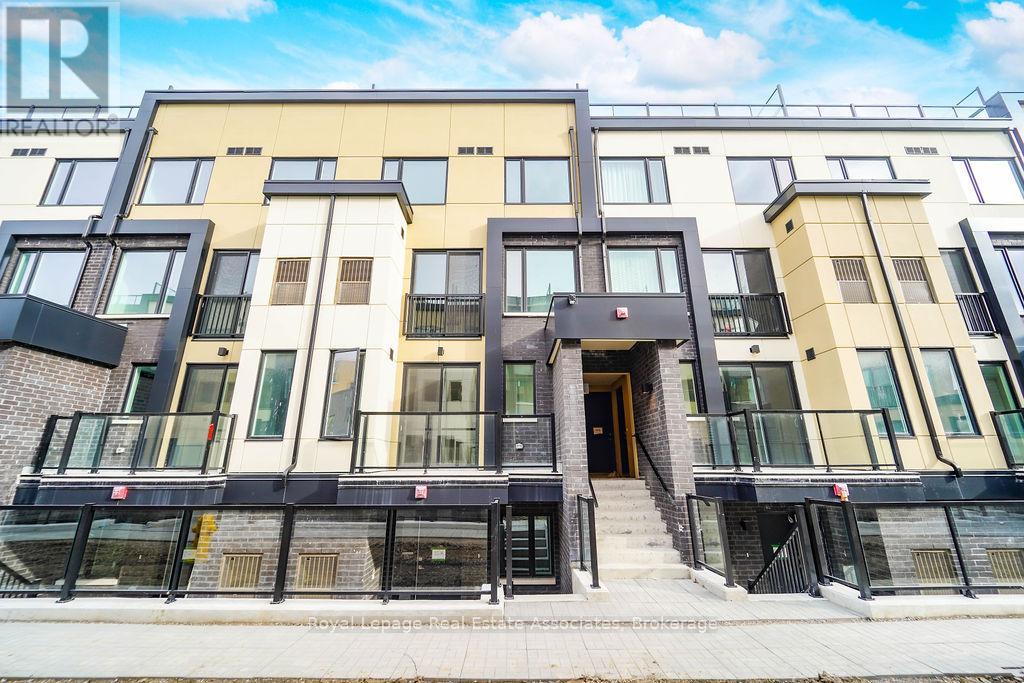 Photo 6 of 103 1650 Victoria Park Avenue, Toronto ON