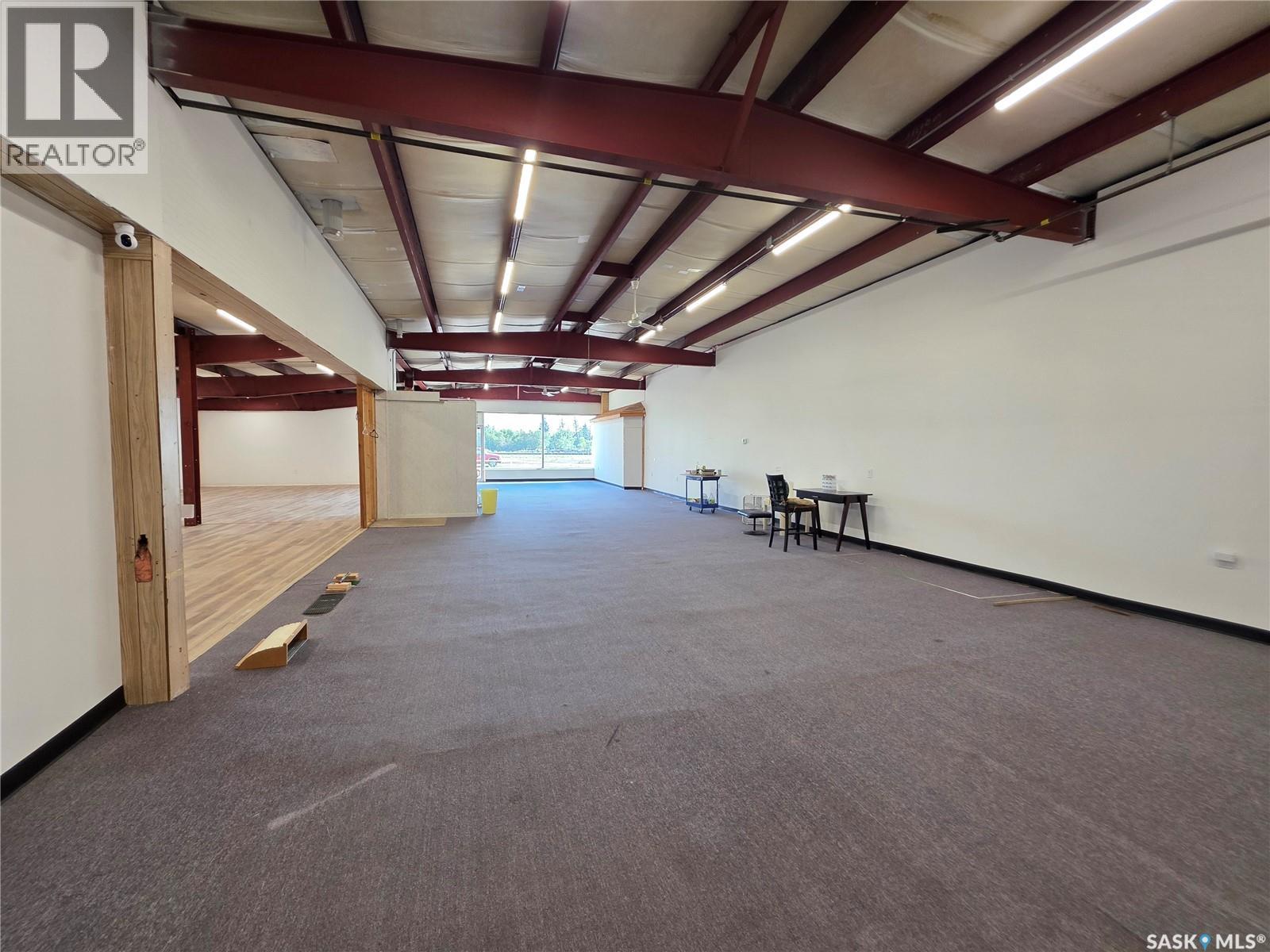 Photo 15 of 401 North Railway Street E, Swift Current SK