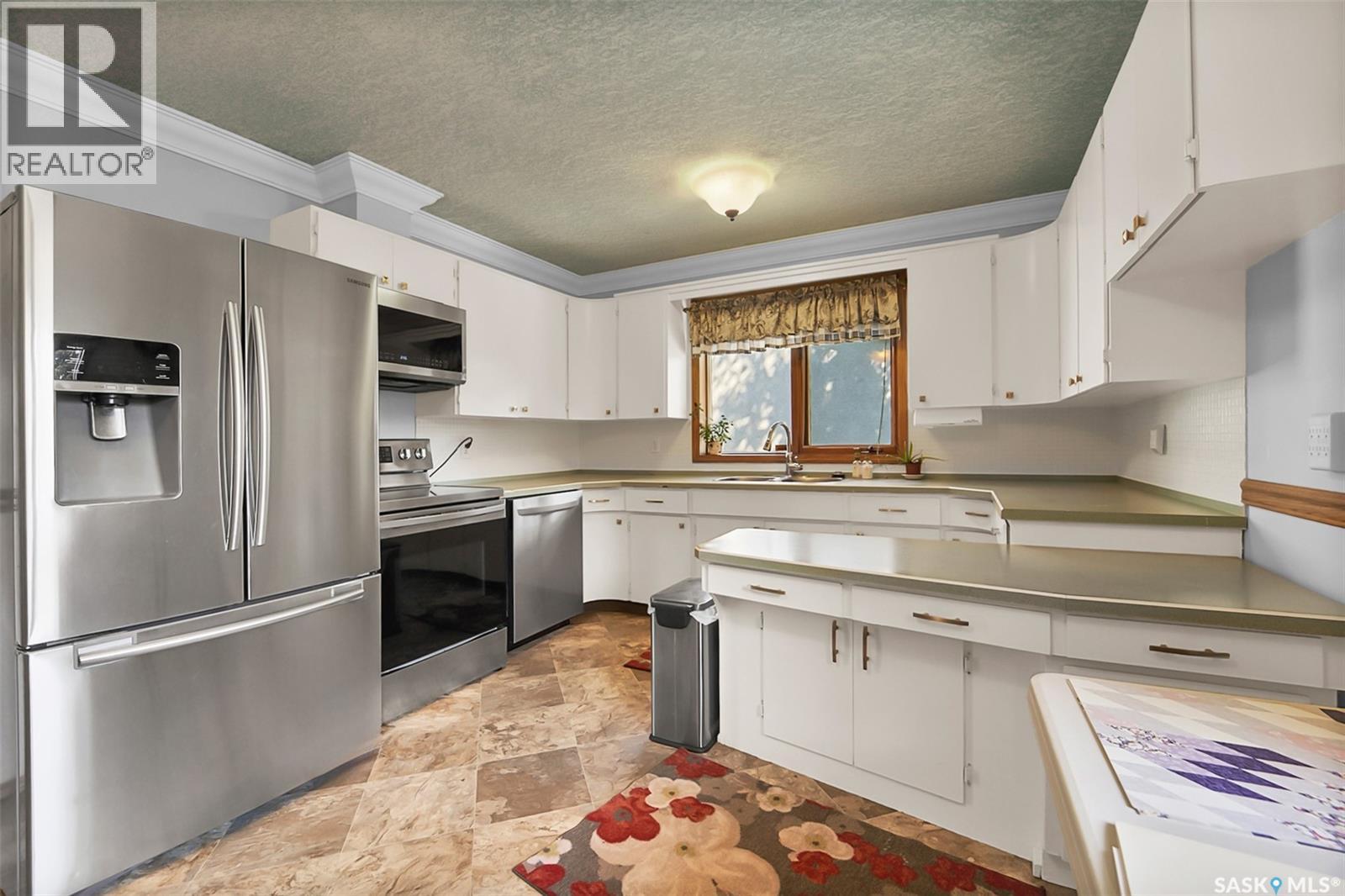 Photo 3 of 2105 Richardson Road, Saskatoon SK