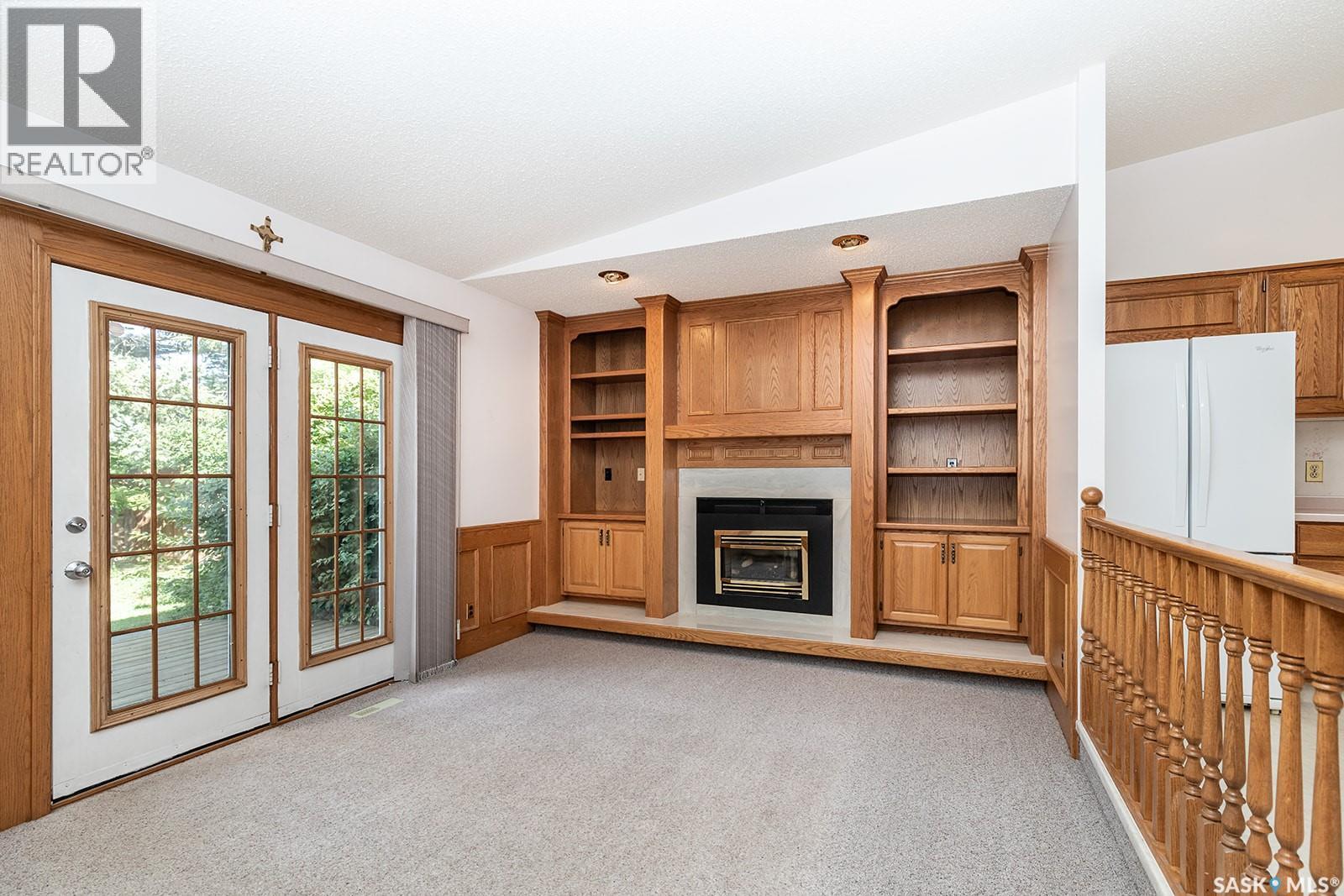 Photo 1 of 634 Nesslin Crescent, Saskatoon SK