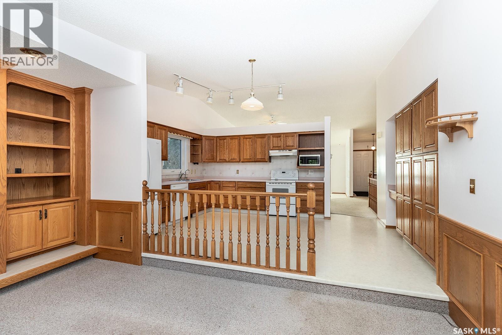 Photo 21 of 634 Nesslin Crescent, Saskatoon SK