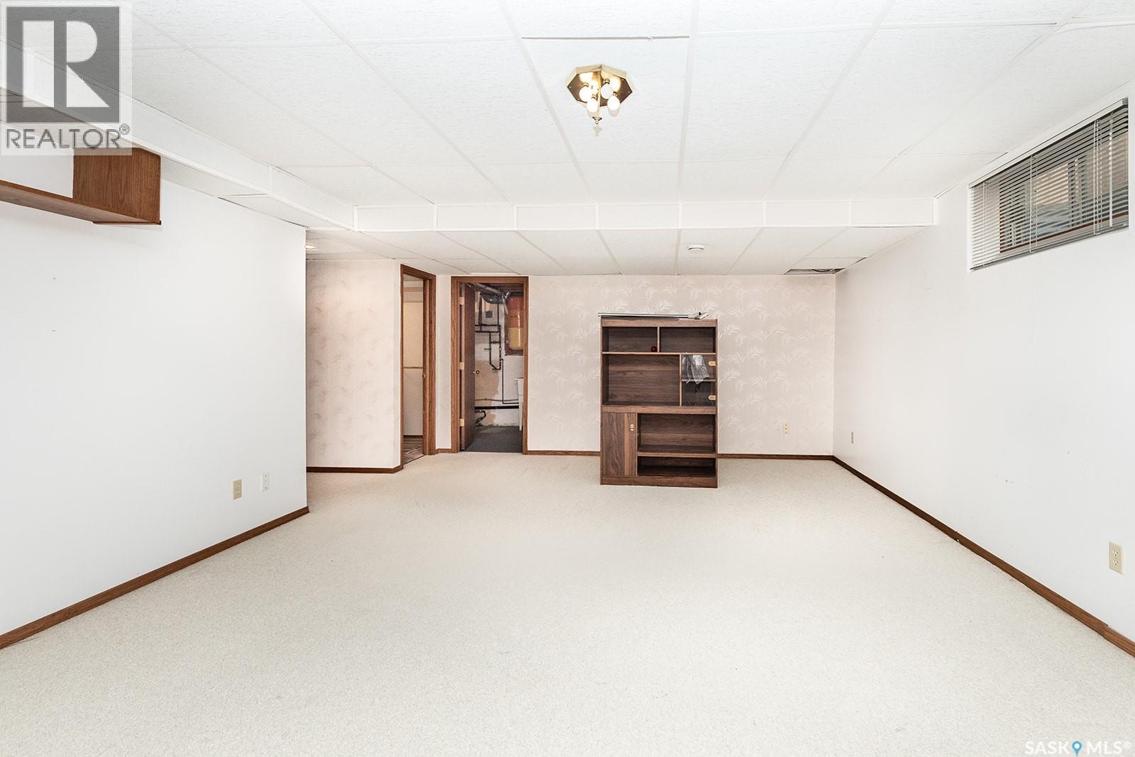 Photo 40 of 634 Nesslin Crescent, Saskatoon SK