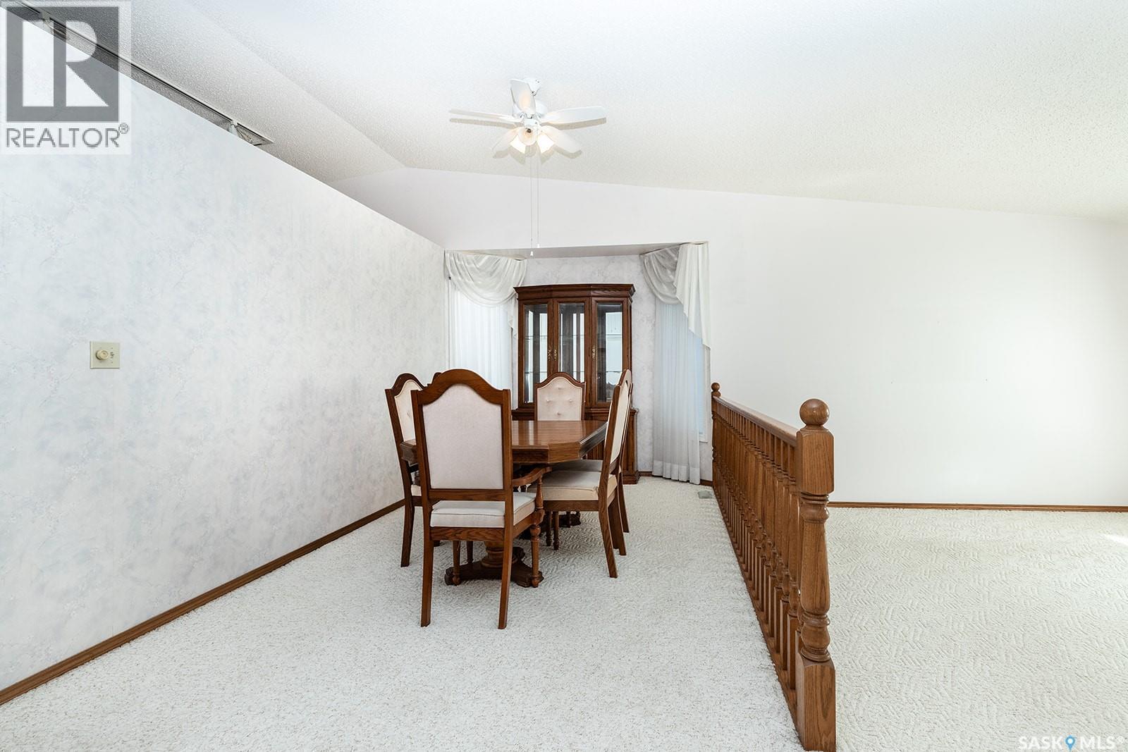 Photo 8 of 634 Nesslin Crescent, Saskatoon SK