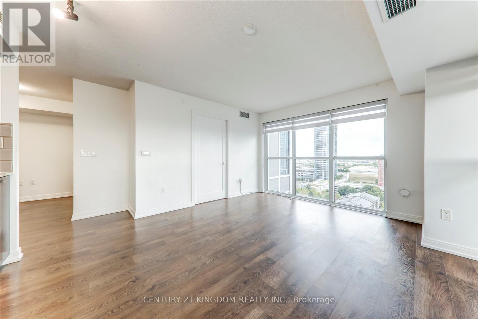 Photo 7 of 1423 275 Village Green Square, Toronto ON