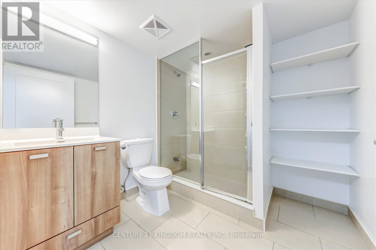 Photo 10 of 1423 275 Village Green Square, Toronto ON