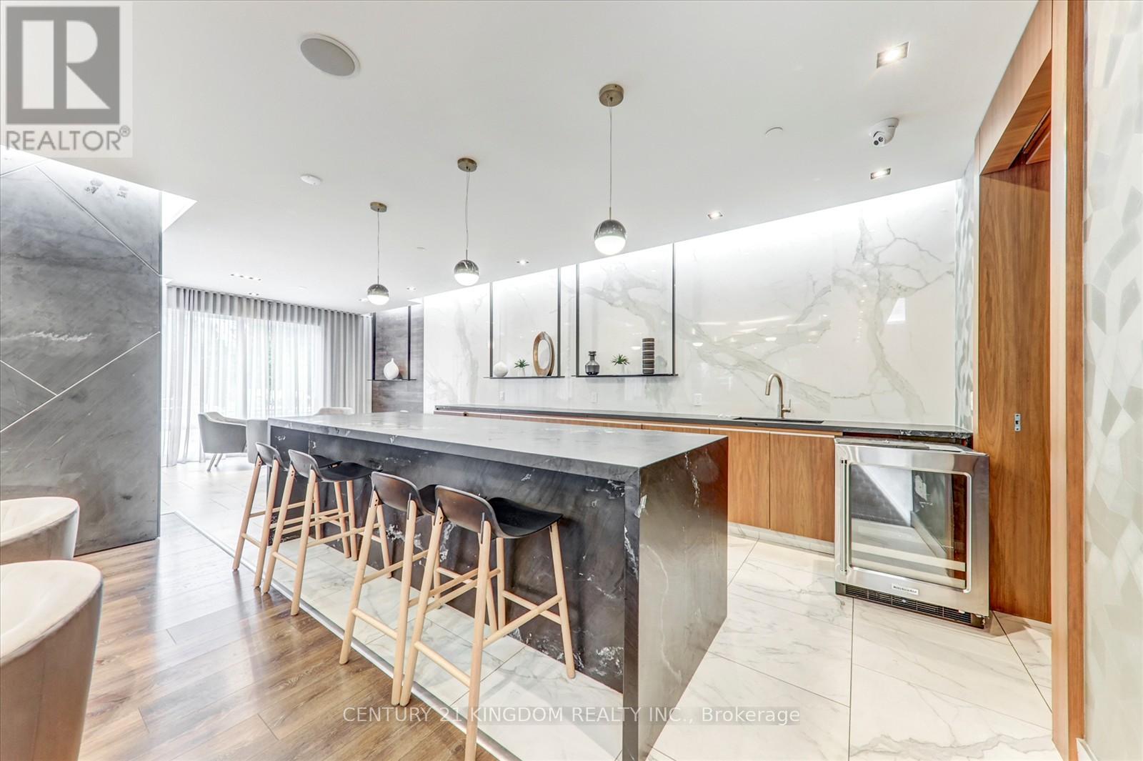 Photo 3 of 1423 275 Village Green Square, Toronto ON