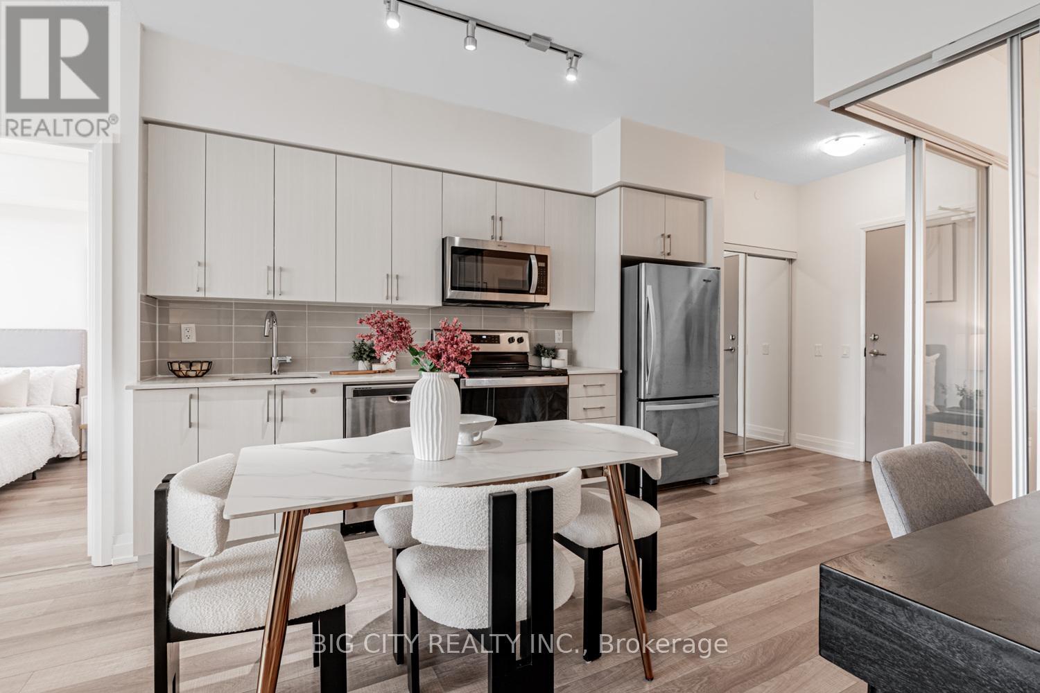 Photo 17 of 611 3121 Sheppard Avenue E, Toronto ON