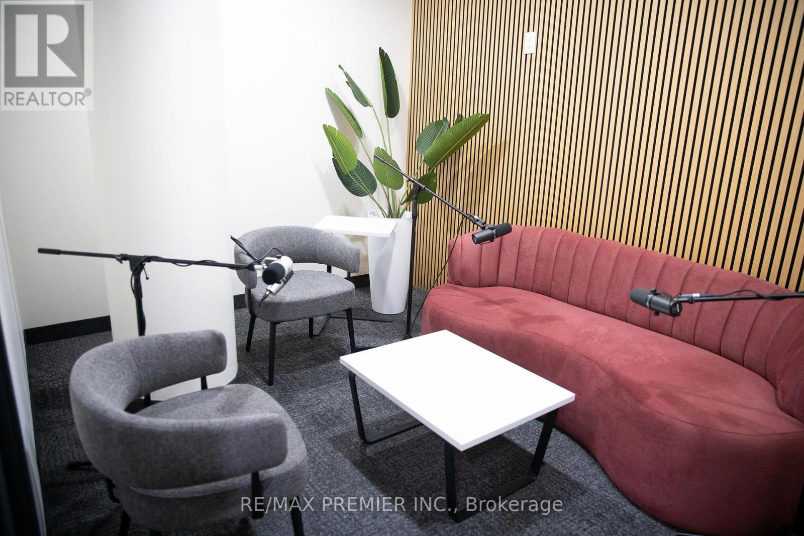 Photo 3 of 700 01 305 Milner Avenue, Toronto ON
