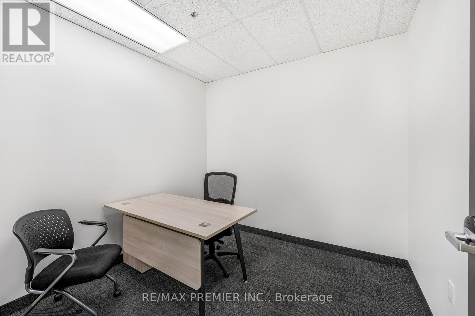 Photo 14 of 700 01 305 Milner Avenue, Toronto ON