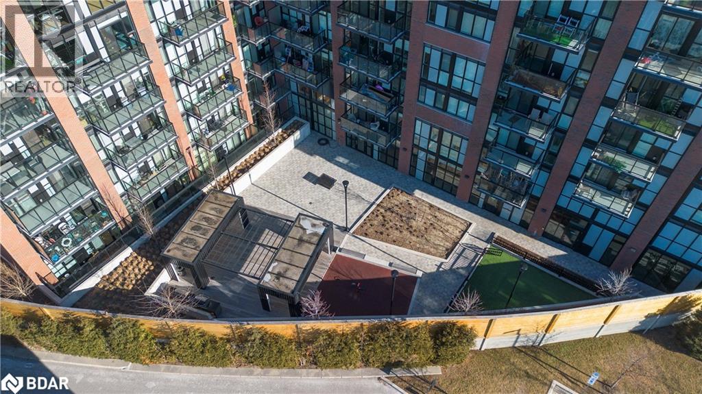 Photo 16 of 2300 St Clair Avenue West Unit 118, Toronto ON