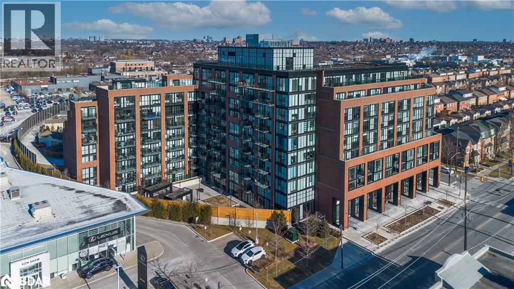 Photo 12 of 2300 St Clair Avenue West Unit 118, Toronto ON