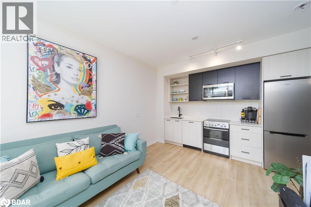 Photo 8 of 2300 St Clair Avenue West Unit 118, Toronto ON
