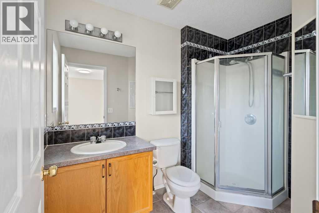 Single Family House for Sale in  Coville Gardens NE Coventry Hills Calgary 