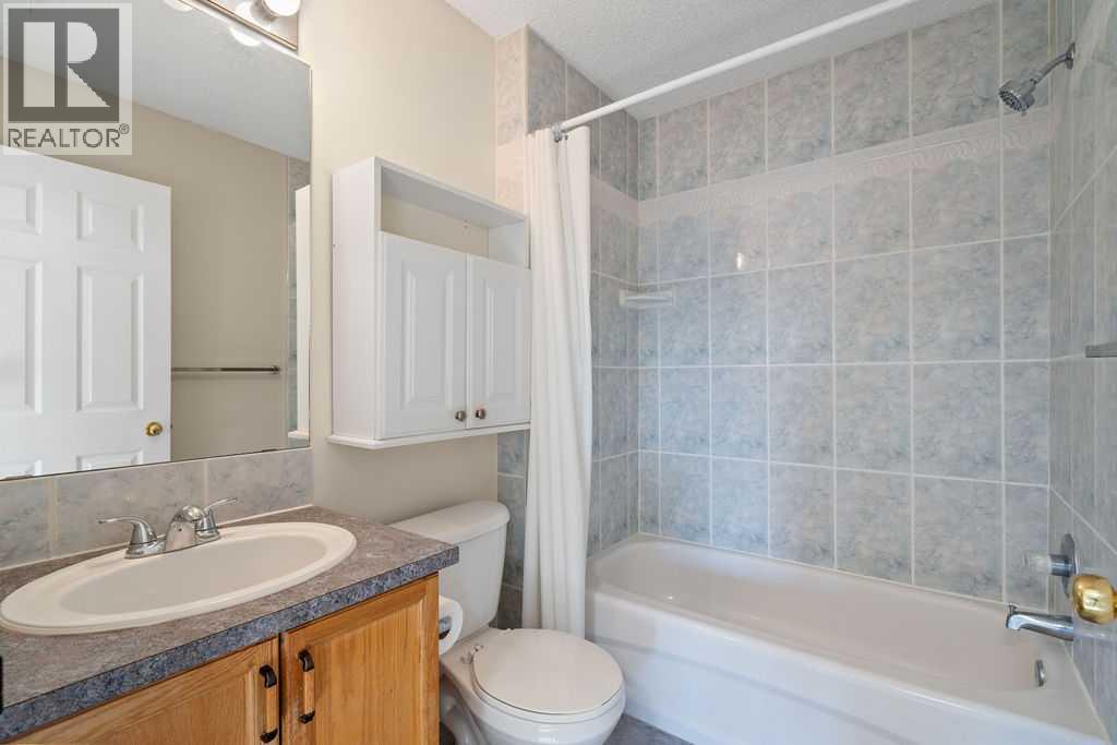 Single Family House for Sale in  Coville Gardens NE Coventry Hills Calgary 