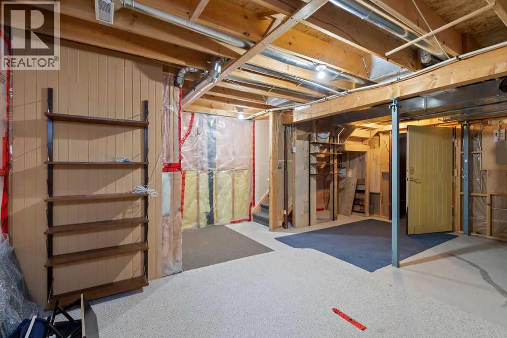 Single Family House for Sale in  Coville Gardens NE Coventry Hills Calgary 