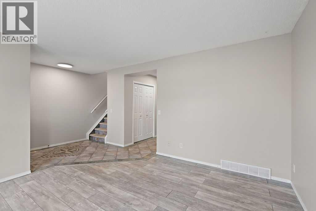 Single Family House for Sale in  Coville Gardens NE Coventry Hills Calgary 