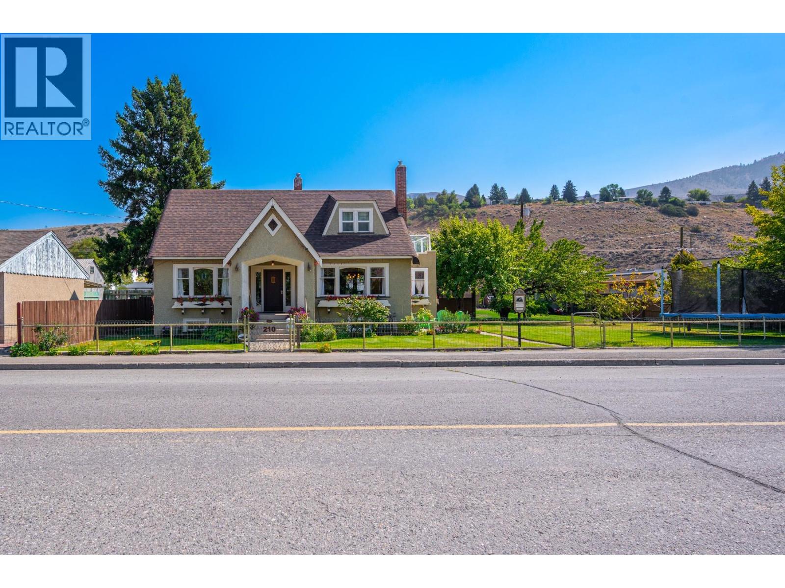 210 Brink Street, Ashcroft