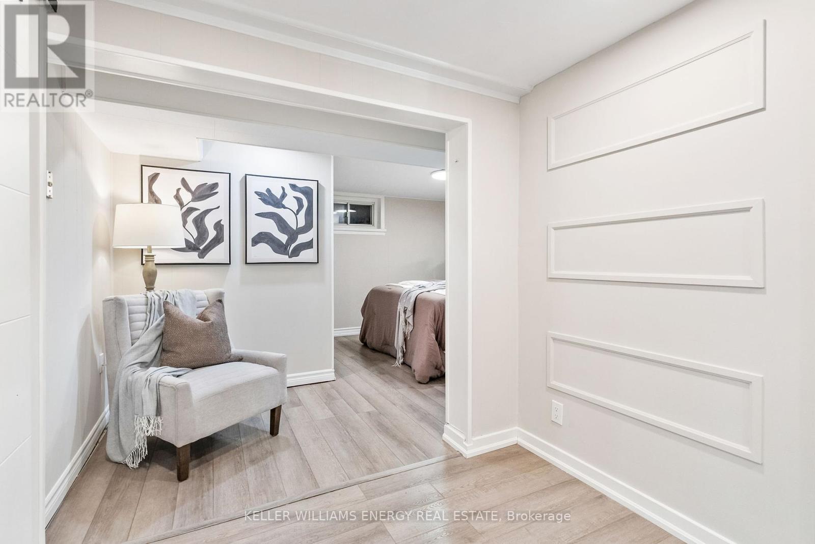 Photo 24 of 28 Admiral Road, Ajax ON