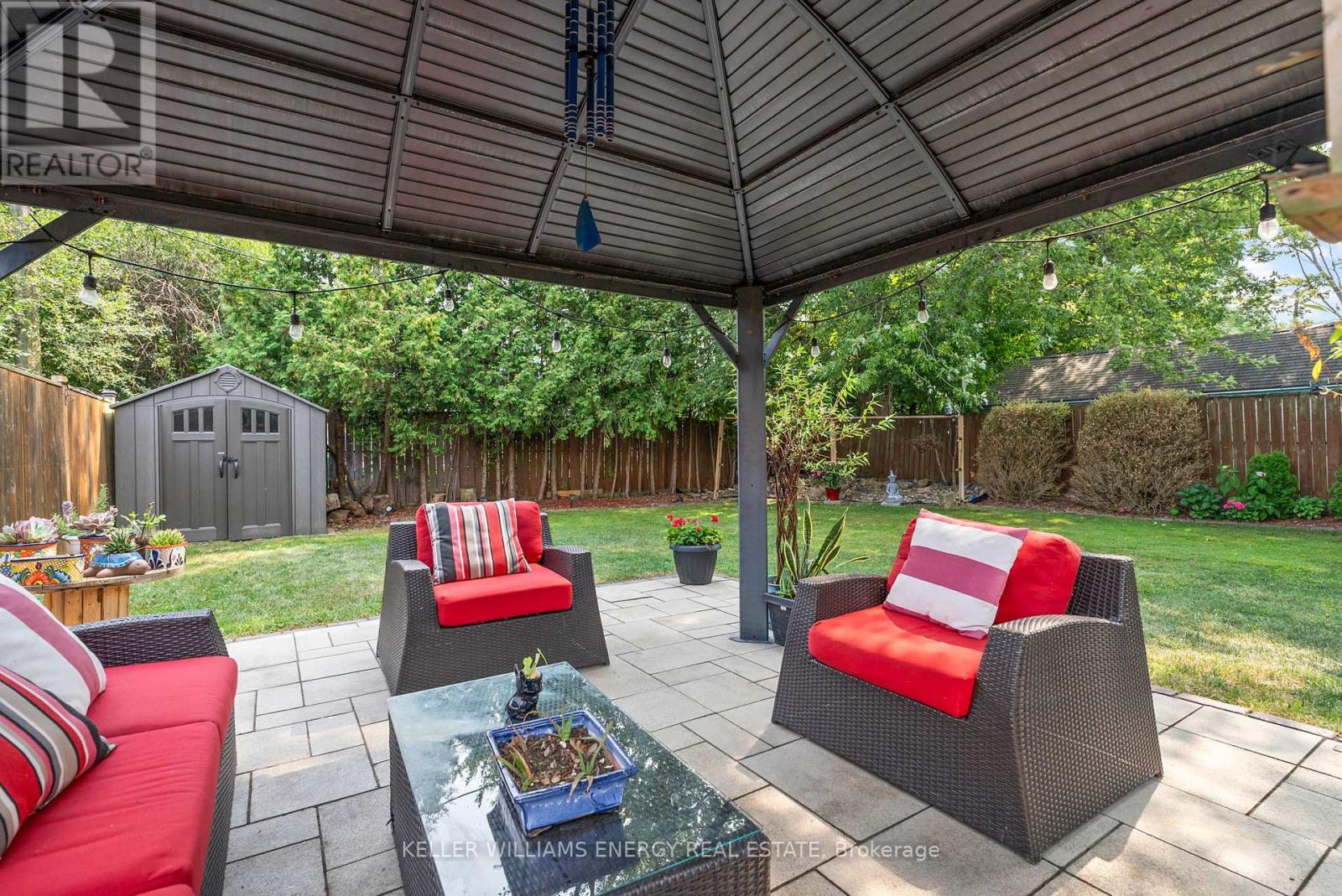 Photo 31 of 28 Admiral Road, Ajax ON