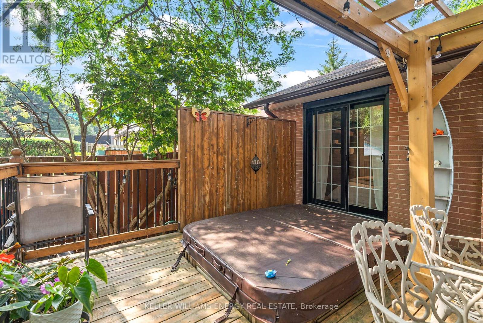 Photo 36 of 28 Admiral Road, Ajax ON