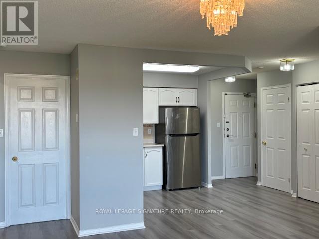 Photo 15 of 407 32 Tannery Street, Mississauga ON