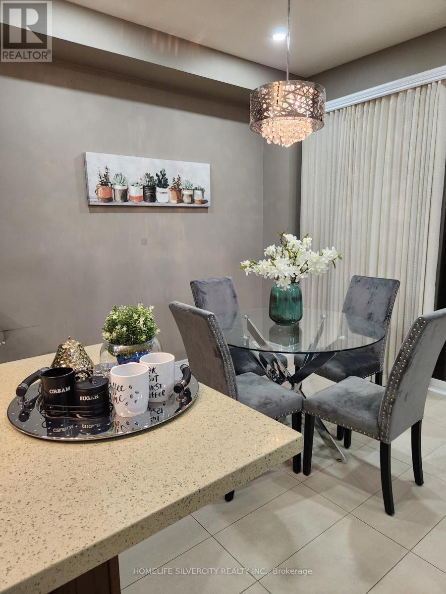 Photo 25 of 38 George Robinson Drive, Brampton ON