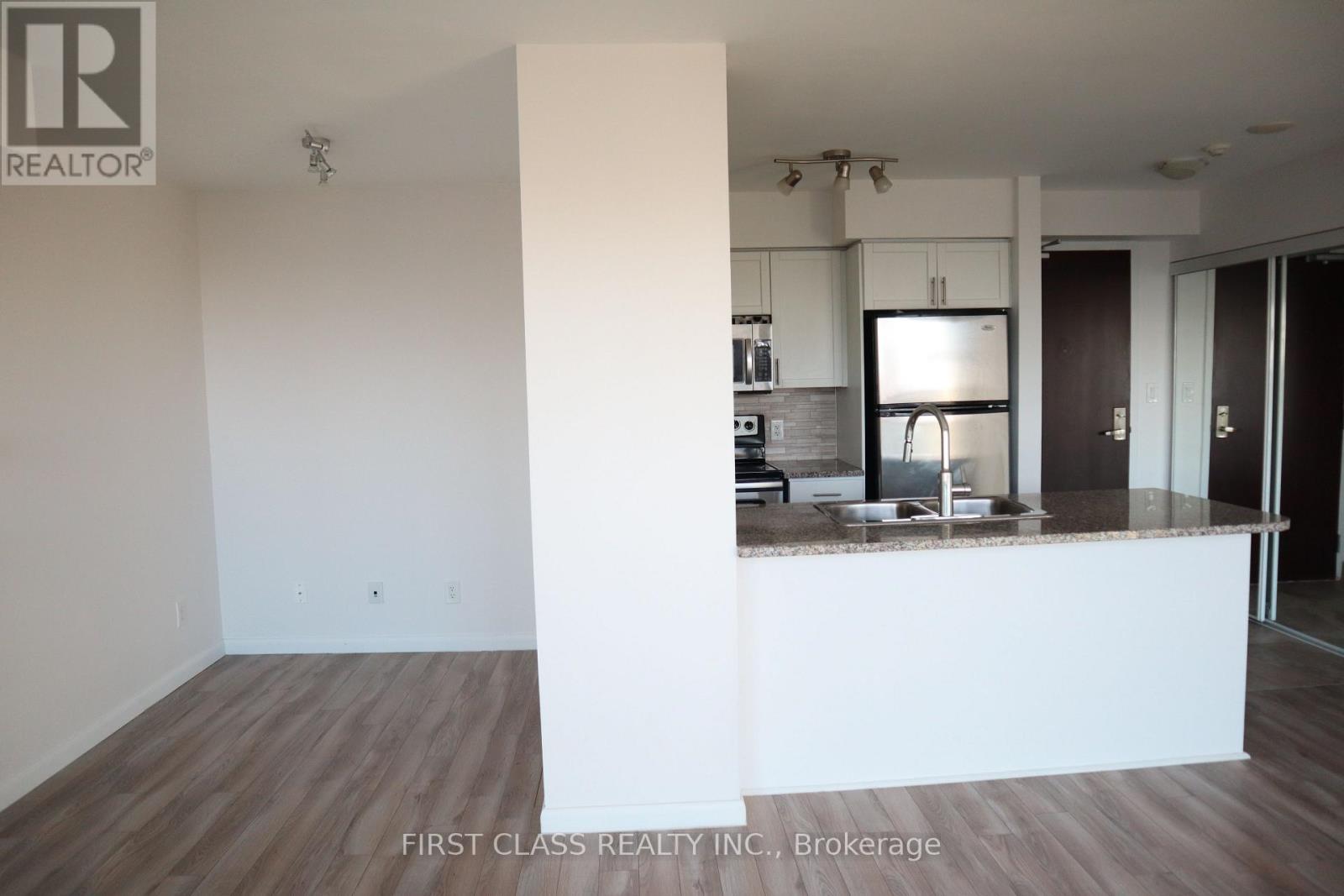 Photo 32 of 2805 208 Enfield Place, Mississauga ON