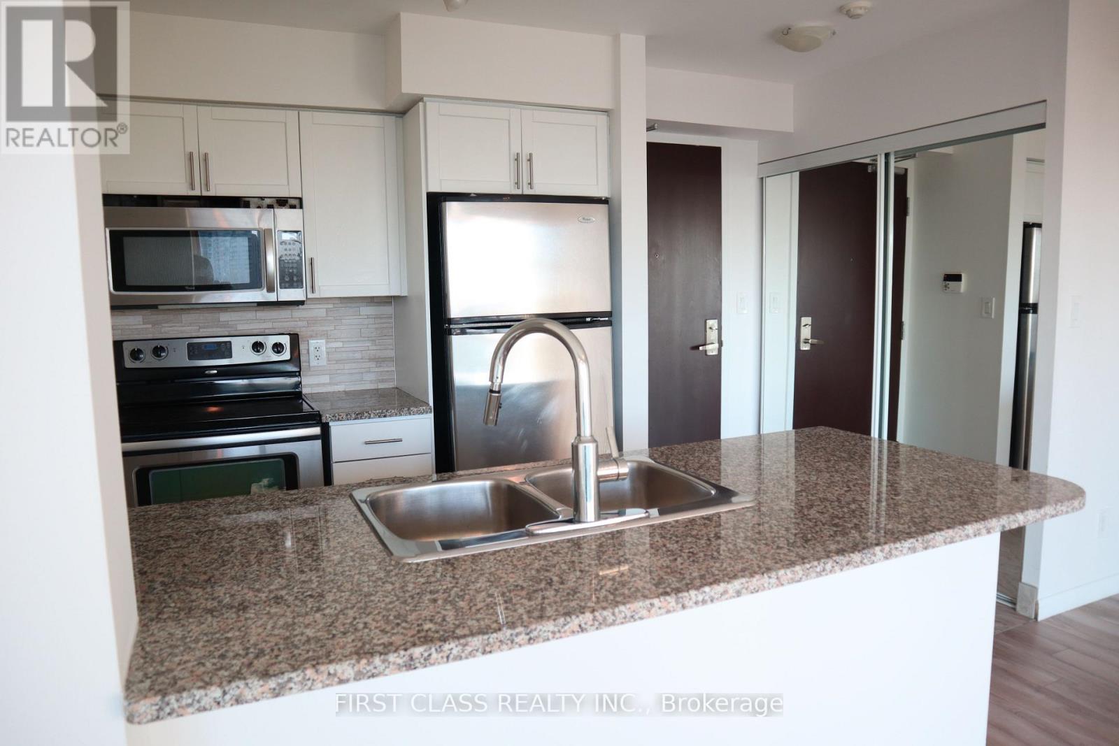 Photo 29 of 2805 208 Enfield Place, Mississauga ON