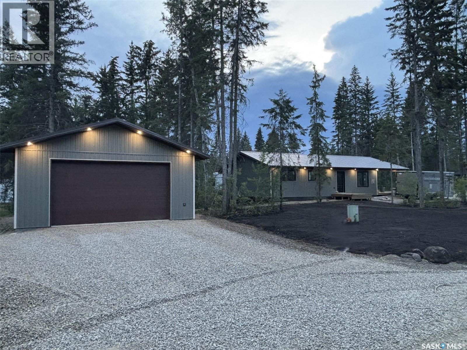 Photo 2 of 15 Bobbies Boulevard, Kivimaamoonlight Bay SK