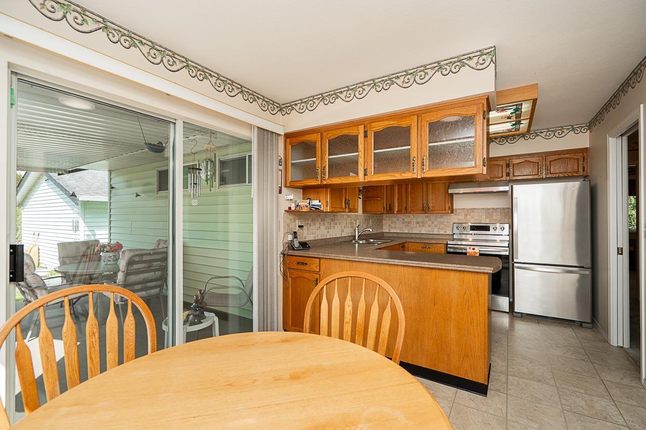 Photo 6 of 5949 169 Street, Surrey BC
