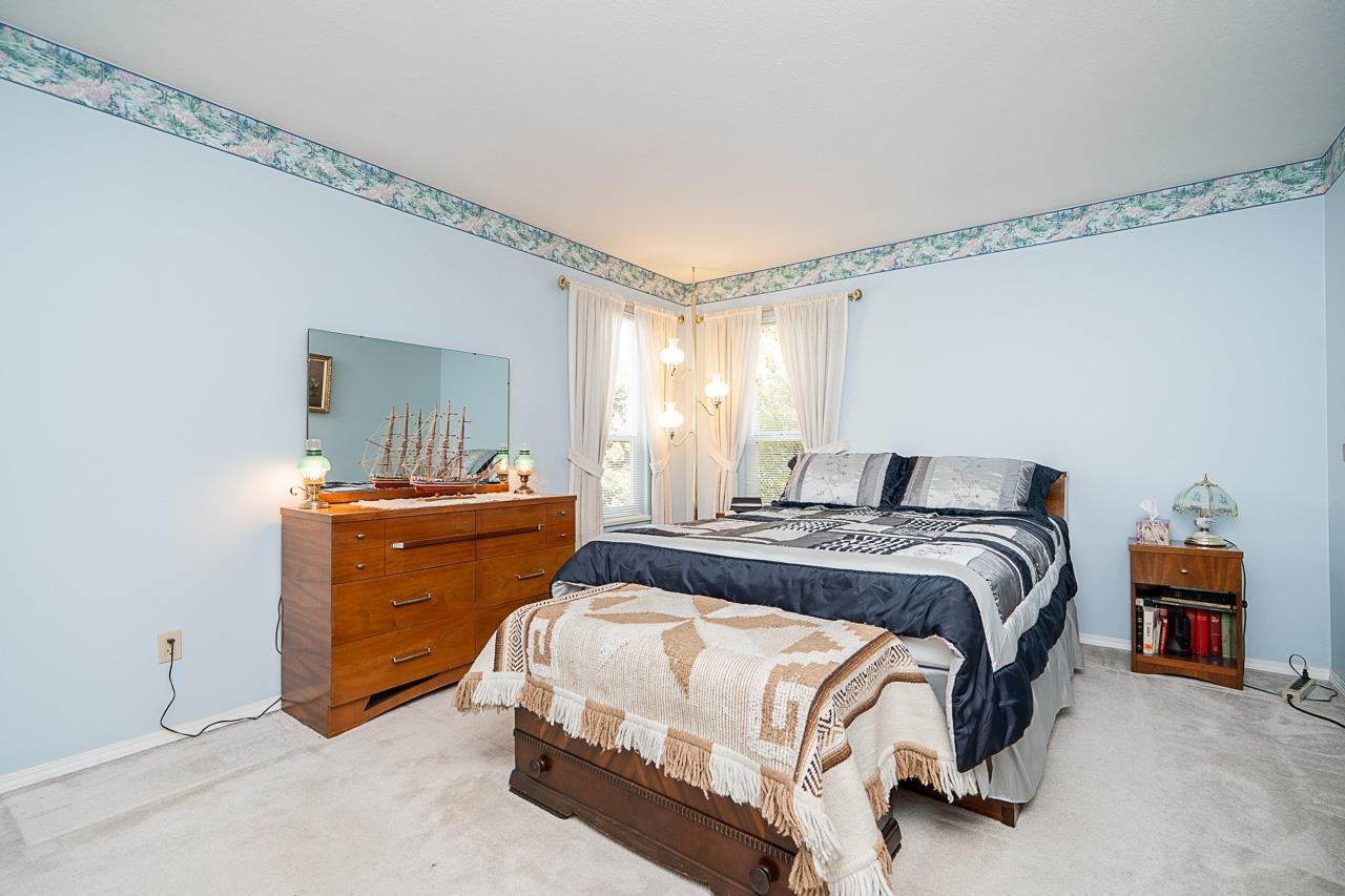Photo 14 of 5949 169 Street, Surrey BC