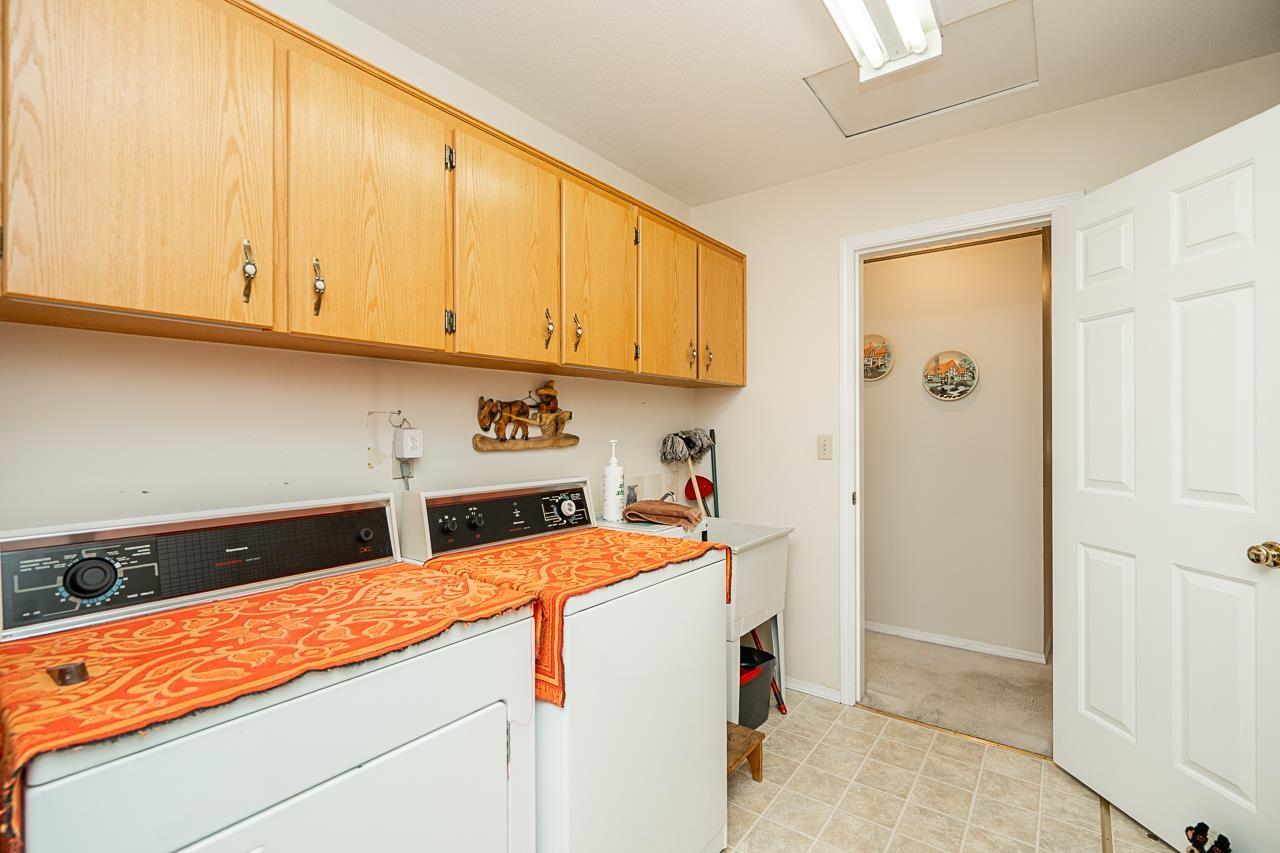 Photo 10 of 5949 169 Street, Surrey BC