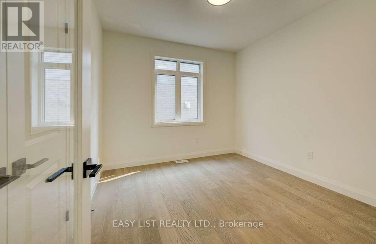61 BRICKER AVENUE - 25