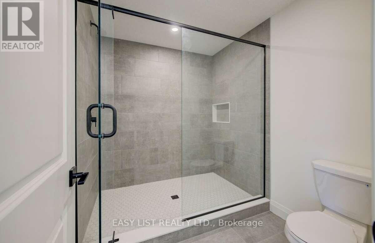 61 BRICKER AVENUE - 31