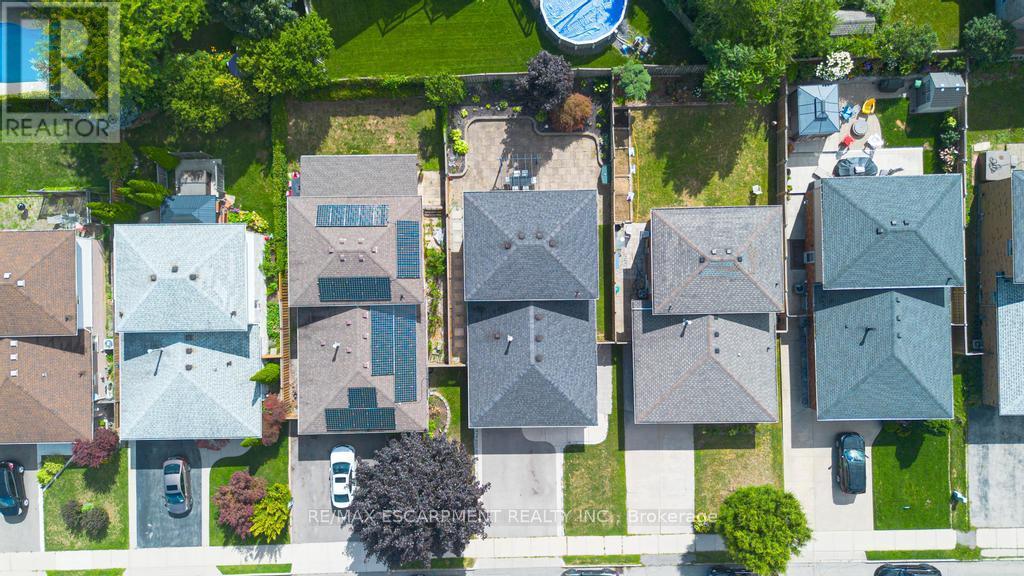 Photo 23 of 650 Acadia Drive, Hamilton ON