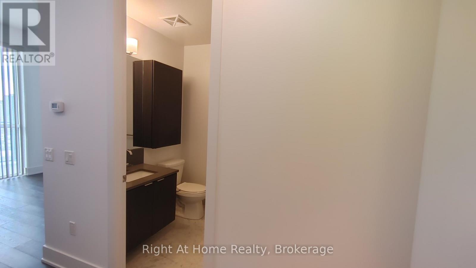 Photo 9 of Uph 03 38 Iannuzzi Street, Toronto ON