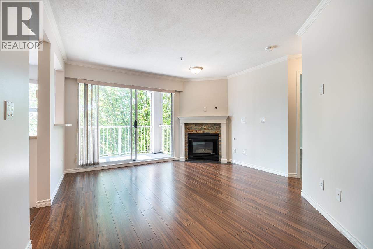 Photo 1 of 302 135 Eleventh Street, New Westminster BC