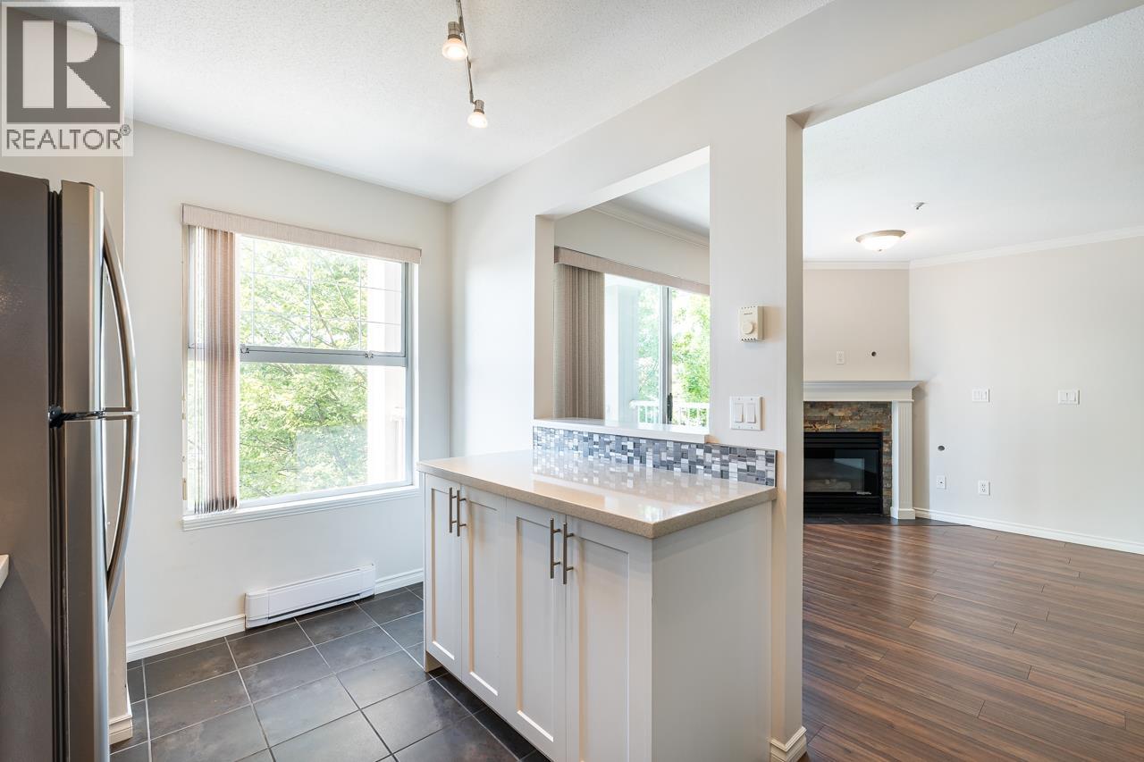 Photo 26 of 302 135 Eleventh Street, New Westminster BC