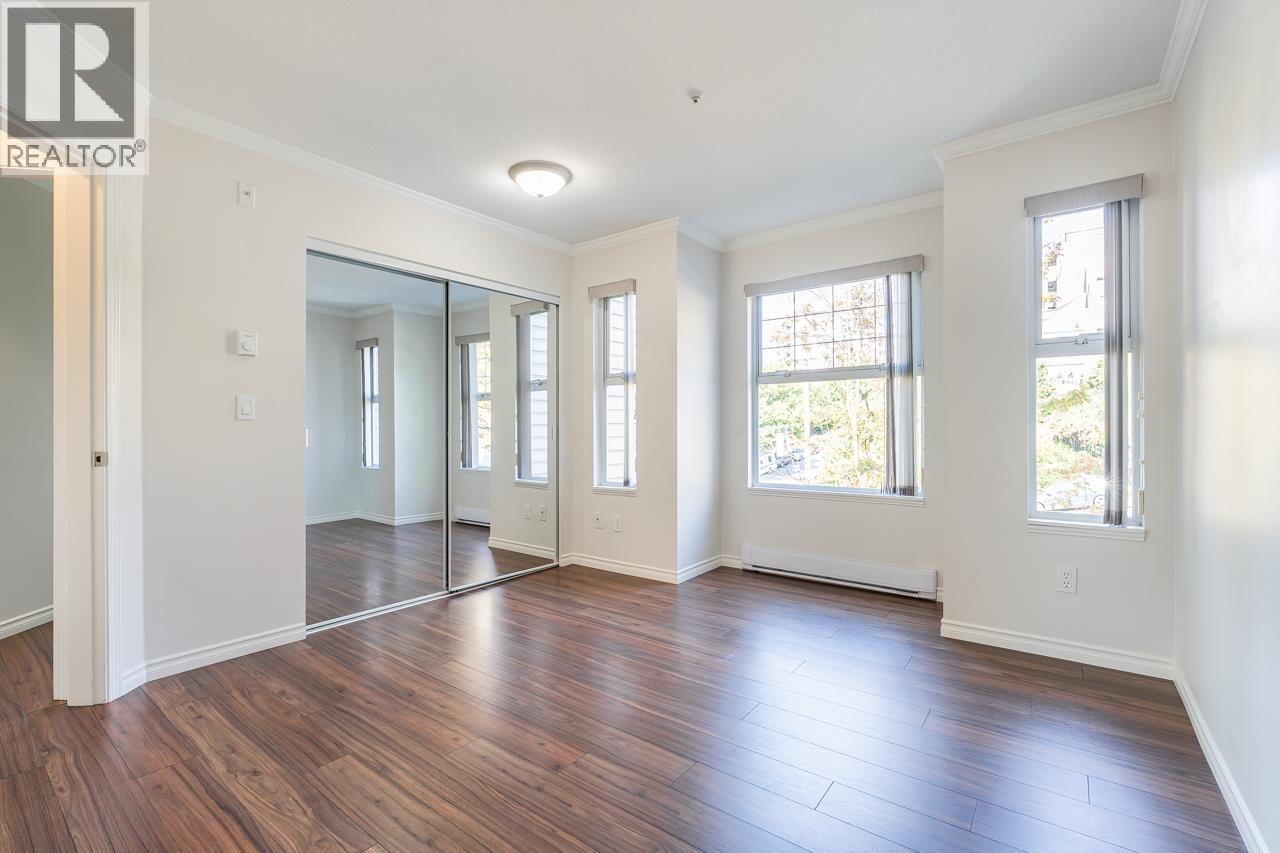 Photo 5 of 302 135 Eleventh Street, New Westminster BC