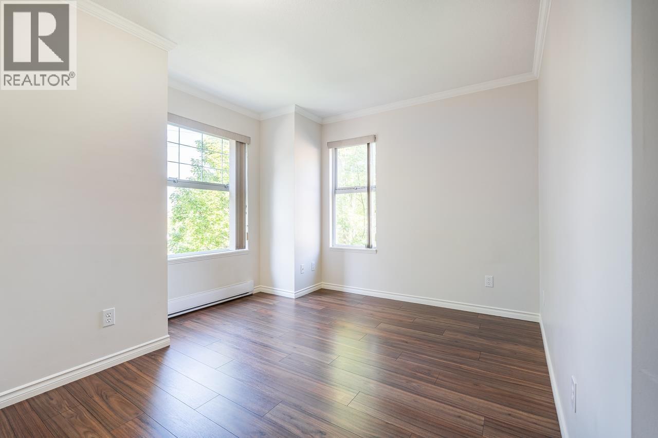 Photo 8 of 302 135 Eleventh Street, New Westminster BC