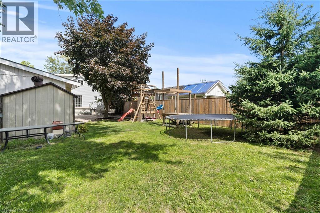 Photo 11 of 206 Niagara Falls Road, Thorold ON