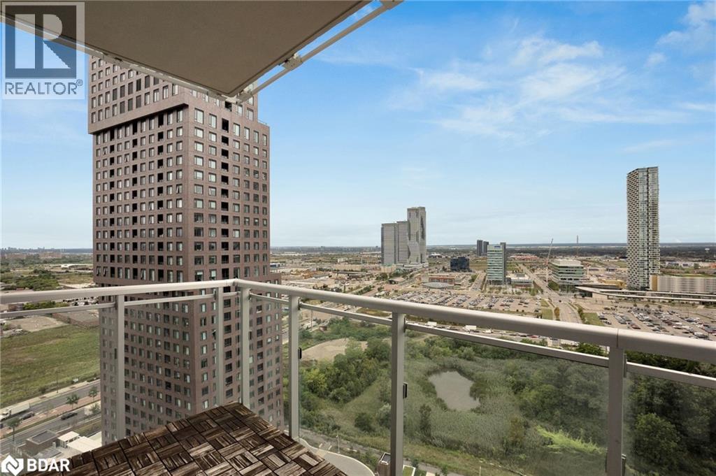 Photo 13 of 2916 Highway 7 Highway, Vaughan ON