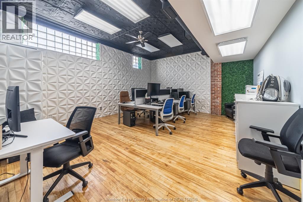 Photo 23 of 4769 Wyandotte Street East, Windsor ON